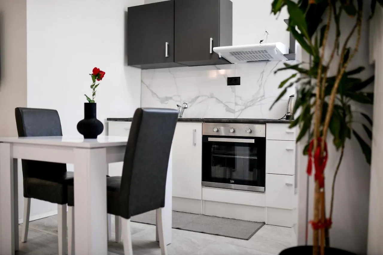 Apartment Lusy Lo Zadar